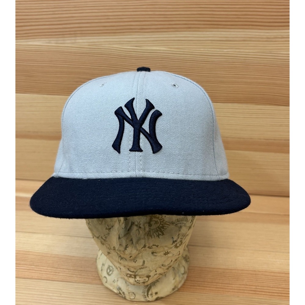 New York Yankees New Era Hat Cap 59Fifty 7 1/4 Made in USA Gray Two Tone